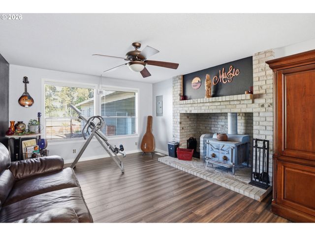 4714 Nw DIVISION Ave, Vancouver, WA 98663