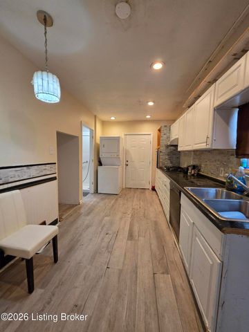3234 Herman St, Louisville, KY 40212