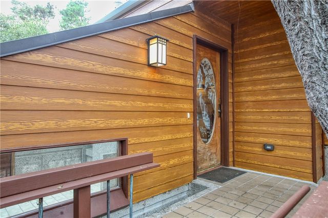 1021 Hillcrest, Cambria, CA 93428