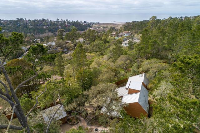 1021 Hillcrest, Cambria, CA 93428