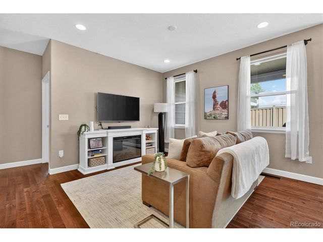 795 Kendall Ct, Lakewood, CO 80214