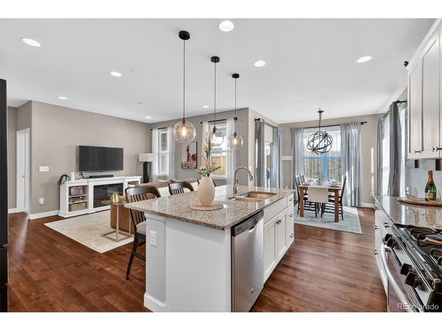 795 Kendall Ct, Lakewood, CO 80214