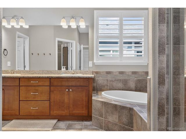 795 Kendall Ct, Lakewood, CO 80214