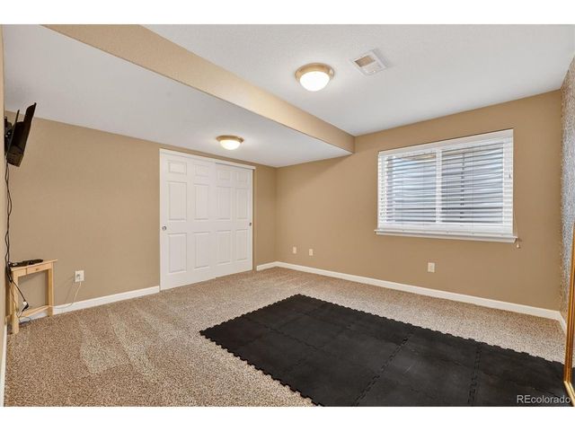 795 Kendall Ct, Lakewood, CO 80214