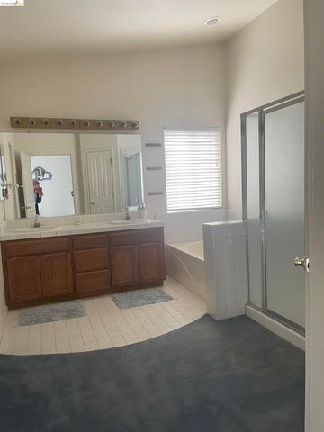 5032 Arrowhead Ct, Antioch, CA 94531