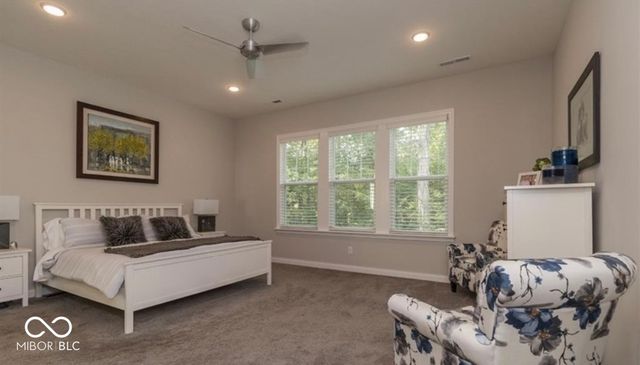 5146 Oak Ridge Trail, Columbus, IN 47201