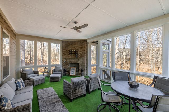 5146 Oak Ridge Trail, Columbus, IN 47201