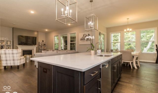 5146 Oak Ridge Trail, Columbus, IN 47201