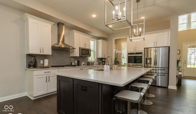 5146 Oak Ridge Trail, Columbus, IN 47201