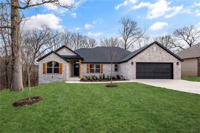 16 Smart Lane, Bella Vista, AR 72715