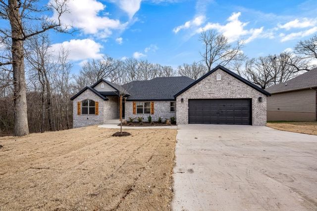 16 Smart Lane, Bella Vista, AR 72715