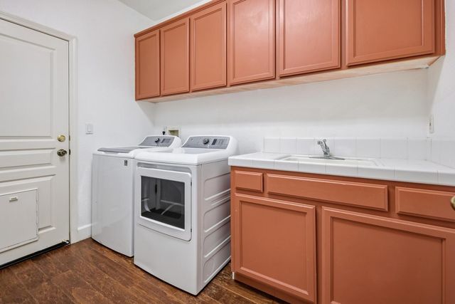 5517 Pleasant Grove Ct, Salida, CA 95368