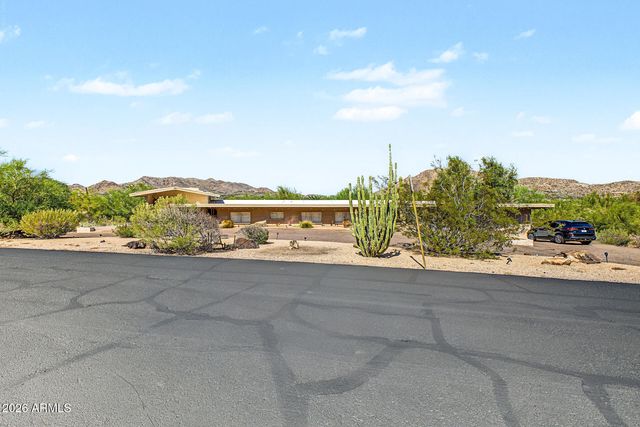 5238 E PALO VERDE Drive, Paradise Valley, AZ 85253