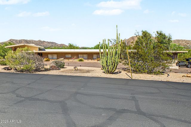 5238 E PALO VERDE Drive, Paradise Valley, AZ 85253
