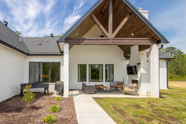 1971 Scott Salem Road, Benton, AR 72019