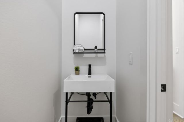 1971 Scott Salem Road, Benton, AR 72019