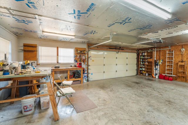 424 Lagoon Drive, Gun Barrel City, TX 75156