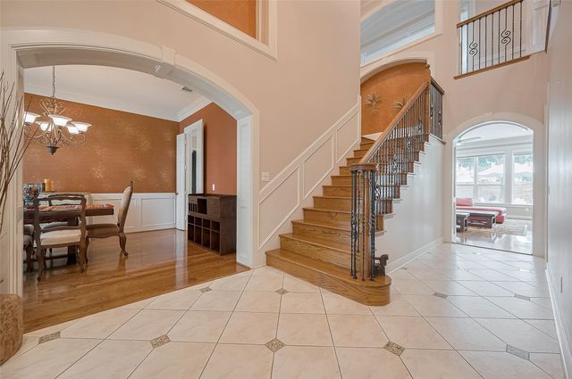 11826 Legend Manor Drive, Houston, TX 77082