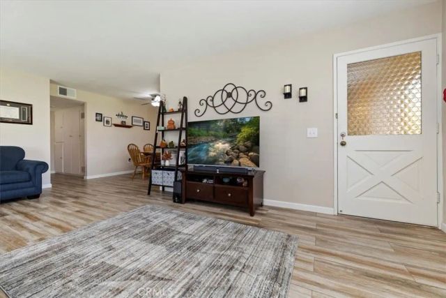 618 S Santa Fe Street 8, Hemet, CA 92543