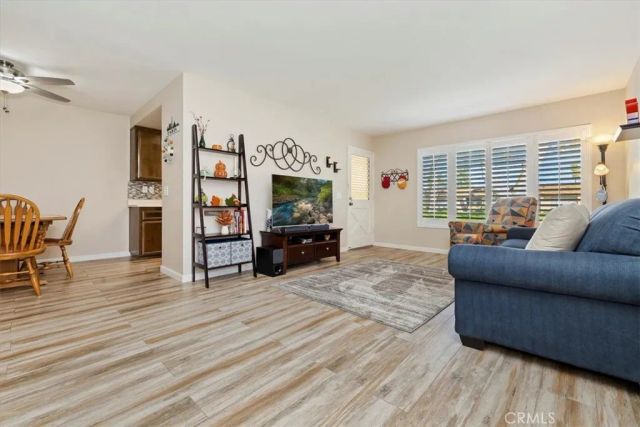 618 S Santa Fe Street 8, Hemet, CA 92543