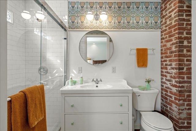 13414 1st Avenue N, Plymouth, MN 55441