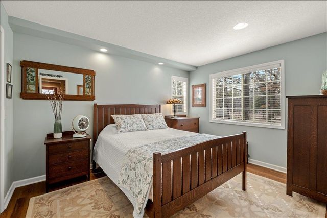 13414 1st Avenue N, Plymouth, MN 55441