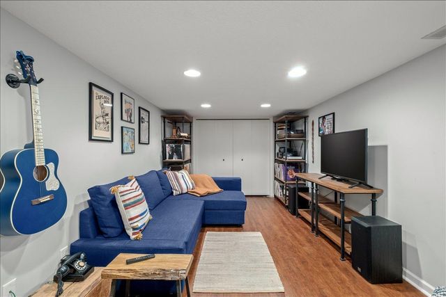 13414 1st Avenue N, Plymouth, MN 55441