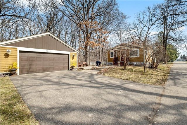13414 1st Avenue N, Plymouth, MN 55441