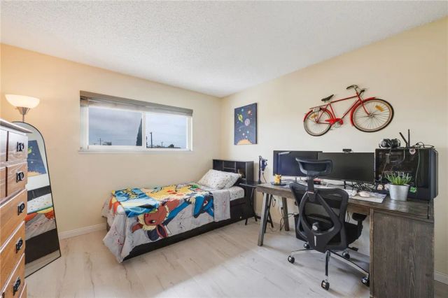 4792 Larwin Avenue, Cypress, CA 90630