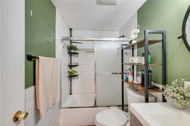 4792 Larwin Avenue, Cypress, CA 90630