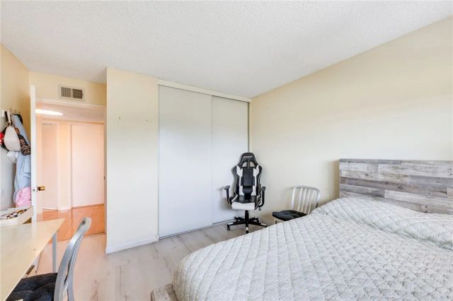 4792 Larwin Avenue, Cypress, CA 90630
