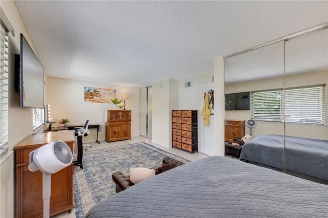 4792 Larwin Avenue, Cypress, CA 90630