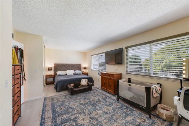 4792 Larwin Avenue, Cypress, CA 90630