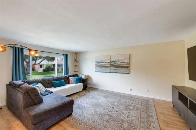 4792 Larwin Avenue, Cypress, CA 90630