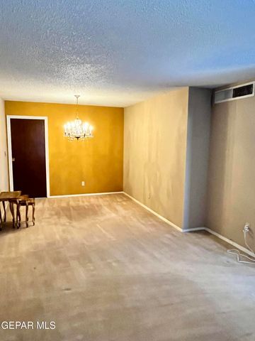 11012 BOB STONE Drive, El Paso, TX 79936