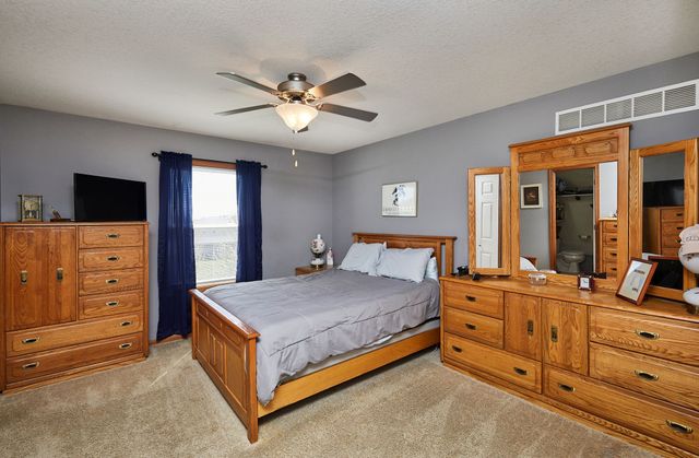 2988 Park Place, Norwalk, IA 50211