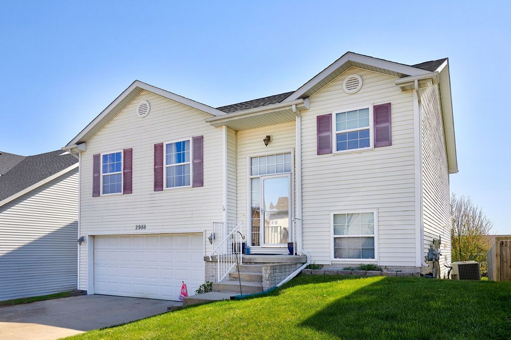 2988 Park Place, Norwalk, IA 50211