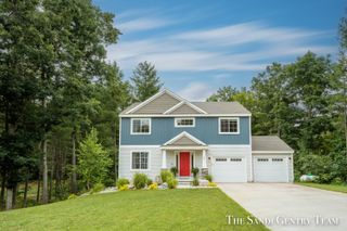 568 N River Hills Drive, Newaygo City, MI 49337