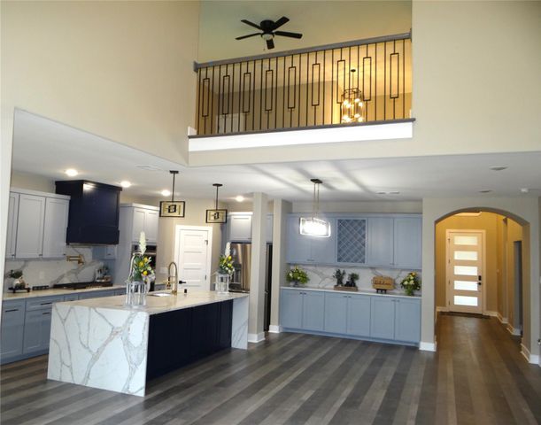 2314 Cales Drive, Arlington, TX 76013