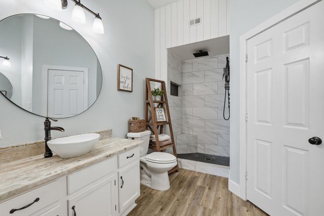 1609 E Mariah Way, Fort Walton Beach, FL 32547