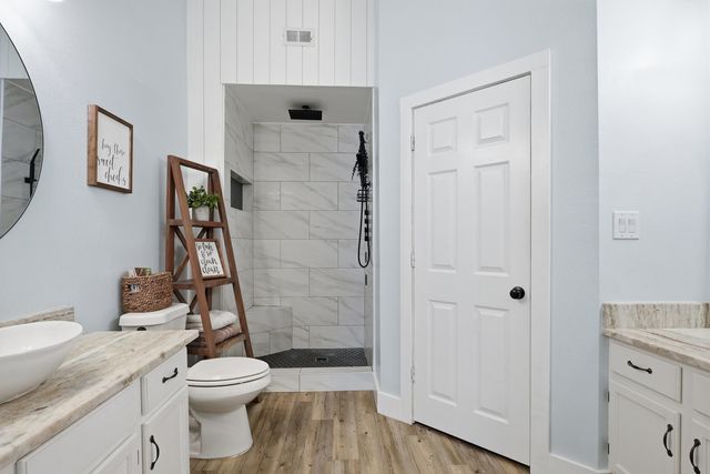 1609 E Mariah Way, Fort Walton Beach, FL 32547