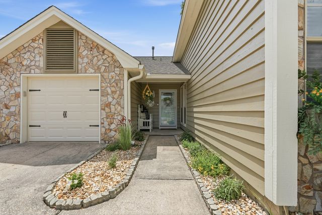 1609 E Mariah Way, Fort Walton Beach, FL 32547