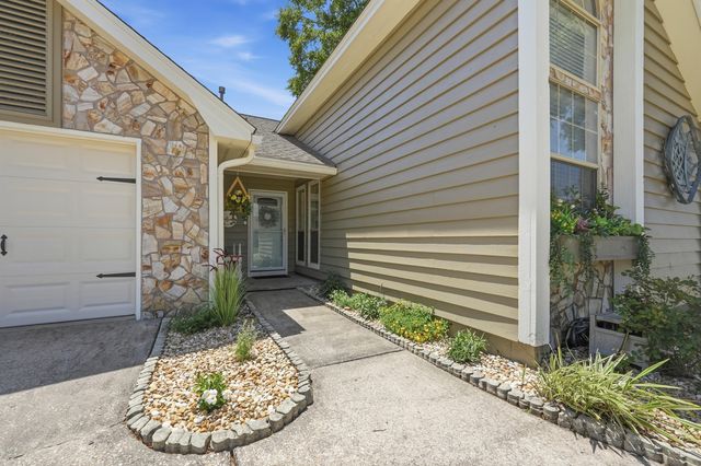 1609 E Mariah Way, Fort Walton Beach, FL 32547