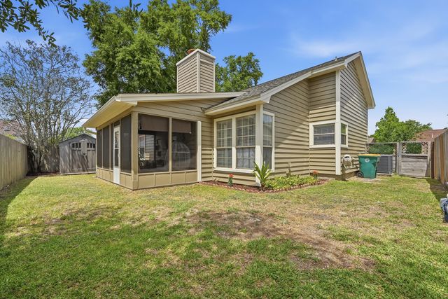 1609 E Mariah Way, Fort Walton Beach, FL 32547