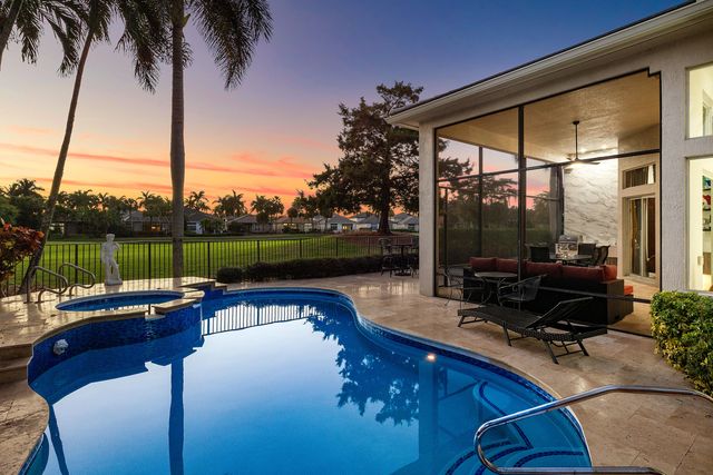 15951 Laurel Creek Drive, Delray Beach, FL 33446