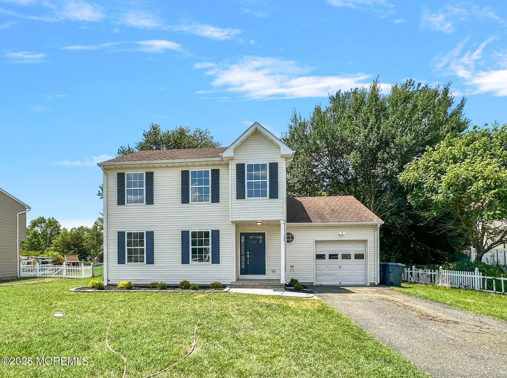 22 Cumberland Drive, Brick, NJ 08723