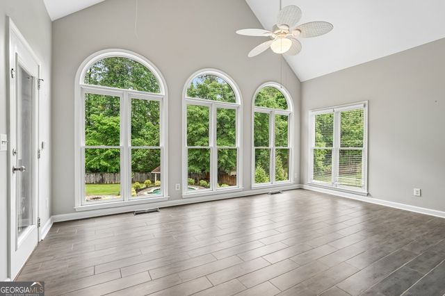 4508 Kingsgate Court NW, Acworth, GA 30101