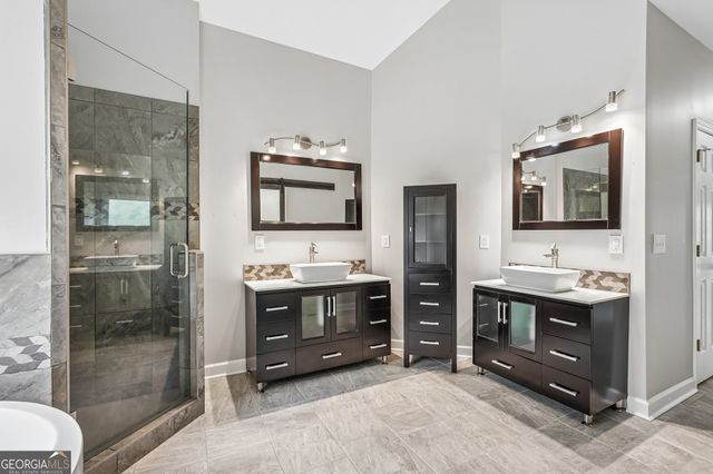 4508 Kingsgate Court NW, Acworth, GA 30101