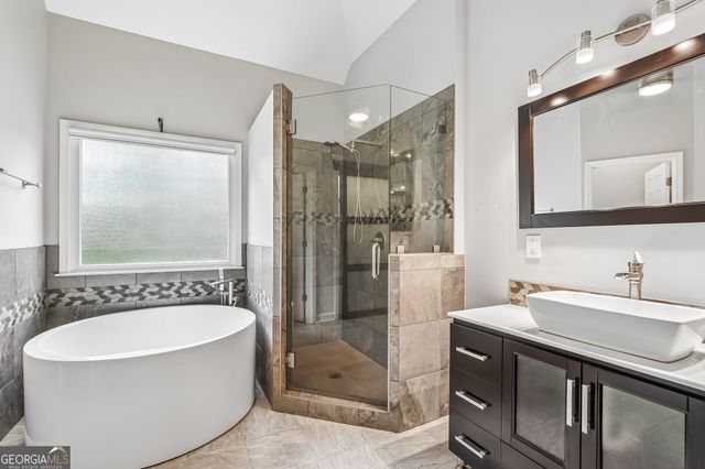 4508 Kingsgate Court NW, Acworth, GA 30101