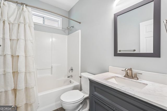 4508 Kingsgate Court NW, Acworth, GA 30101